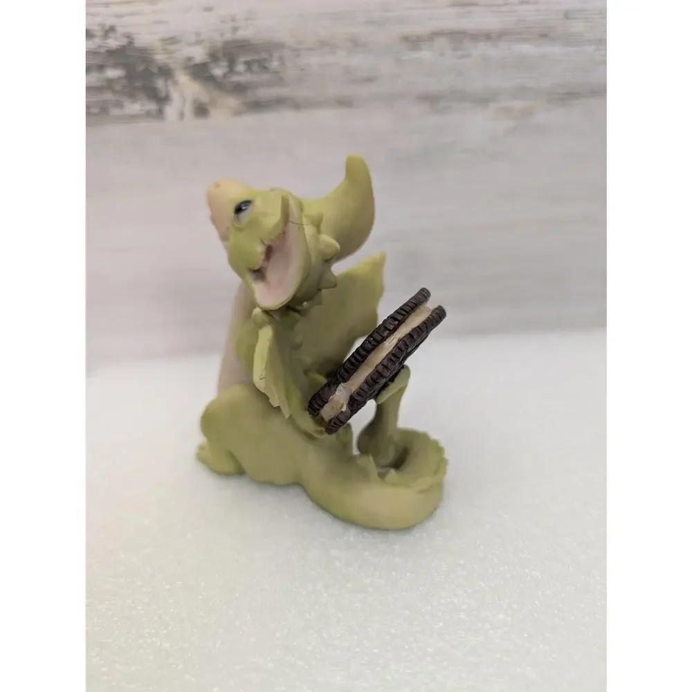 Real Musgrave Pocket Dragons Resin Figurine Cookie Treat Green Dragon Made in UK